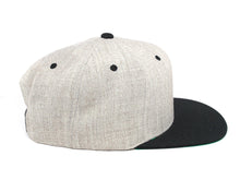 Load image into Gallery viewer, color:heather-grey-black