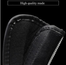 Load image into Gallery viewer, (40%OFF)SWAROVSKI CRYSTAL STEERING WHEEL COVER