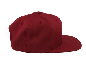 color:maroon